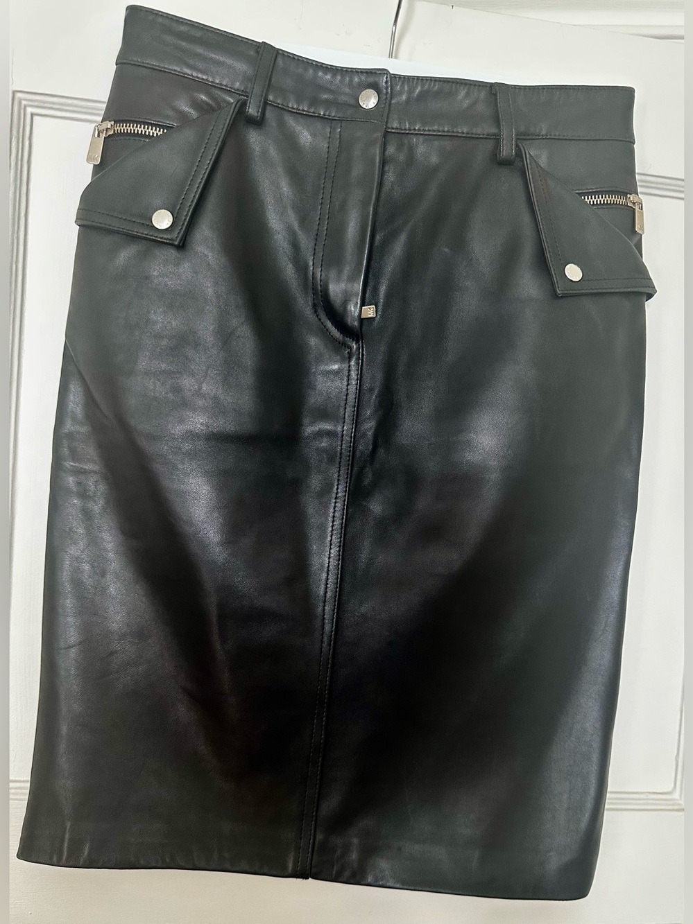 Michael Kors Black Leather Pencil Skirt with Front Zip Pocket Detail